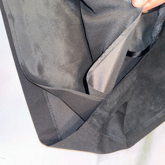 EUC Theory Mixed Mobile Calf Leather A Line Black Skirt Size 10 - Picture 4 of 9